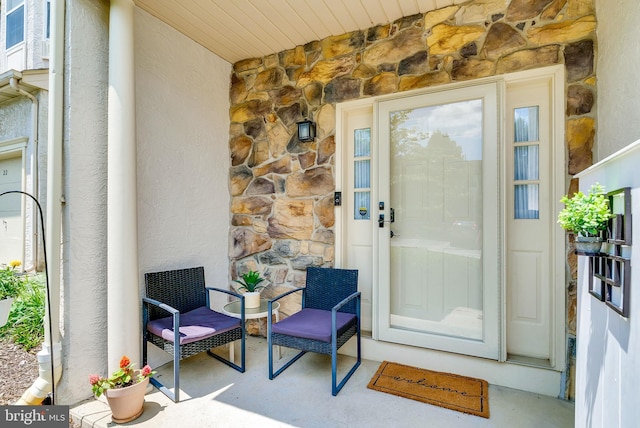 21 Viburnum Ct, Lafayette Hill, PA 19444 - entrance to property with stone siding and stucco siding