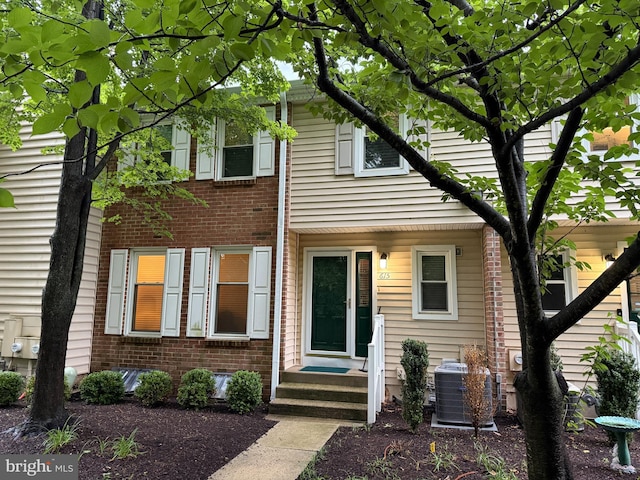 615 Society Hill Blvd, Cherry Hill, NJ 08003 - view of front facade with brick siding