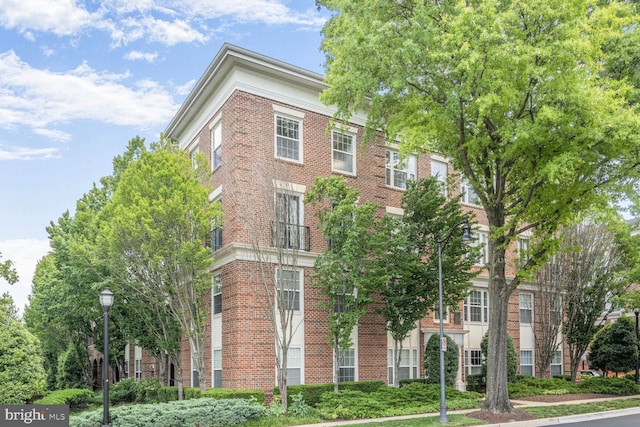 7 Booth St Unit 202, Gaithersburg, MD 20878 - view of building exterior