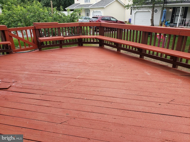 15021 Mcknew Rd, Burtonsville, MD 20866 - view of wooden deck