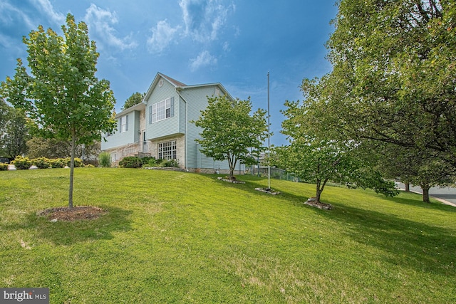 75 Westminster Dr, Front Royal, VA 22630 - view of green lawn