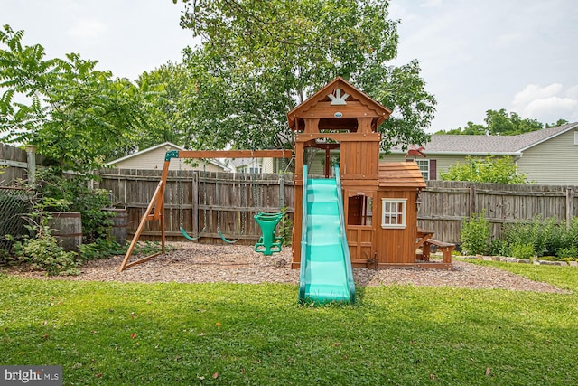 75 Westminster Dr, Front Royal, VA 22630 - view of jungle gym featuring a fenced backyard