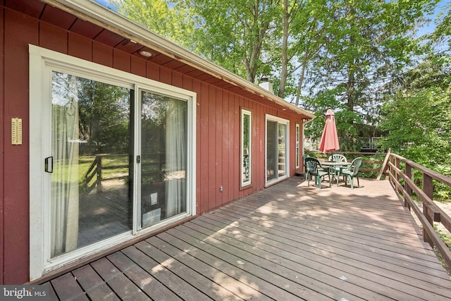 515 N Walnut Ave, Magnolia, NJ 08049 - deck featuring outdoor dining area