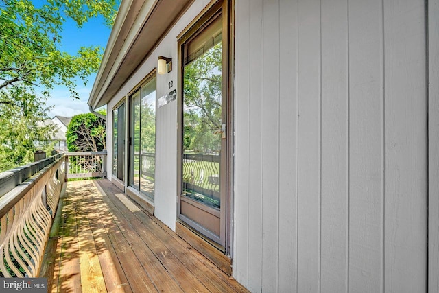 22 Witch Hazel Ct, Monmouth Junction, NJ 08852 - view of wooden deck