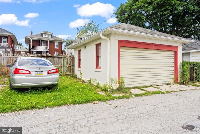 708 Maryland Ave, York, PA 17404 - view of detached garage