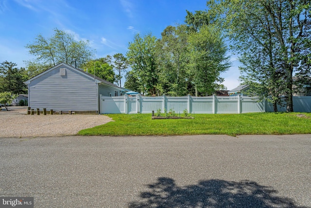 414 Riverview Rd, Forked River, NJ 08731 - view of yard with a gate