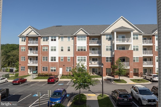 637 Wallingford Rd Unit 202, Bel Air, MD 21014 - view of property with uncovered parking