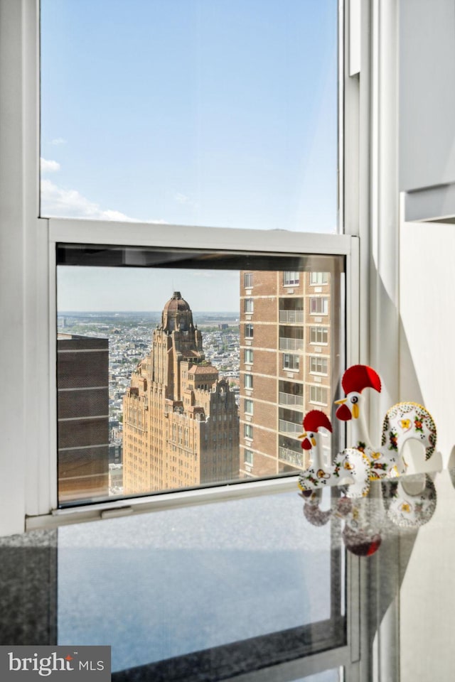 1425 Locust St Unit 33A, Philadelphia, PA 19102 - detailed view of a view of city