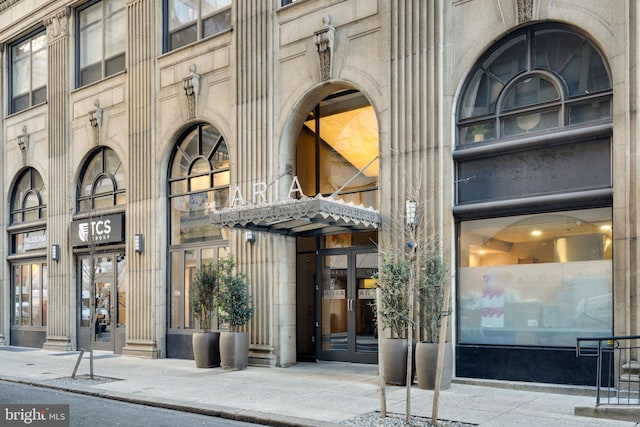 1425 Locust St Unit 33A, Philadelphia, PA 19102 - entrance to property featuring stone siding