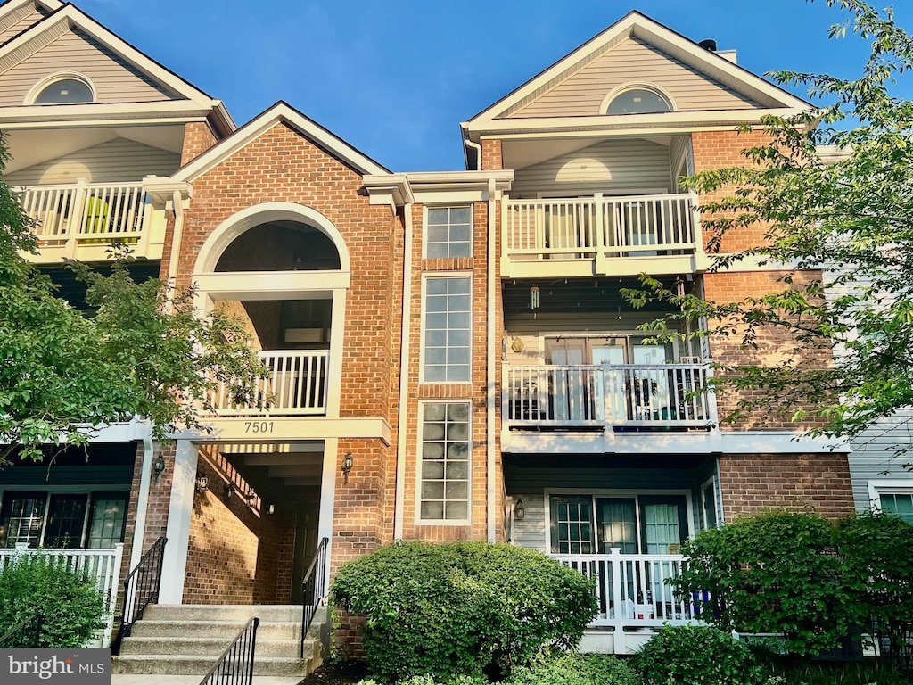 7501 Ashby Ln Unit 1-D, Alexandria, VA 22315 - view of property