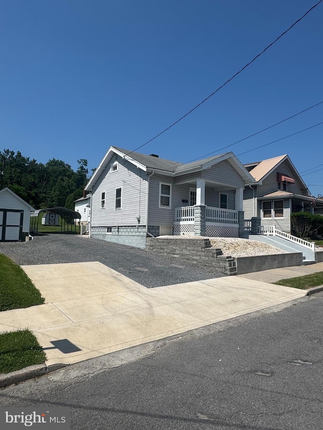 505 W 5th St, Lewistown, PA 17044 - view of front of property featuring covered porch