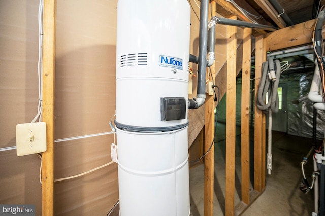 5599 Small Oak Ct, Woodbridge, VA 22192 - utility room with a central vacuum unit