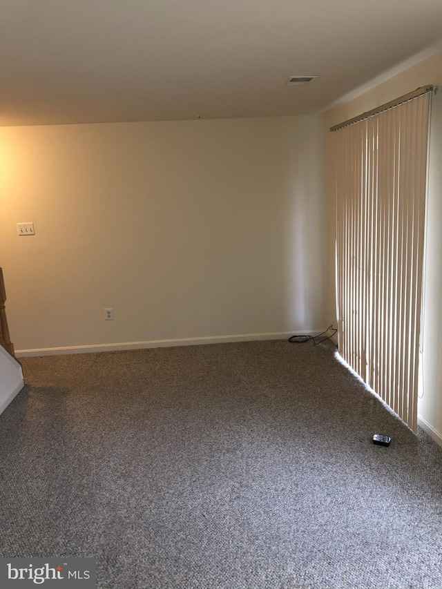 938 Newington Ct, Capitol Heights, MD 20743 - unfurnished room with carpet and baseboards