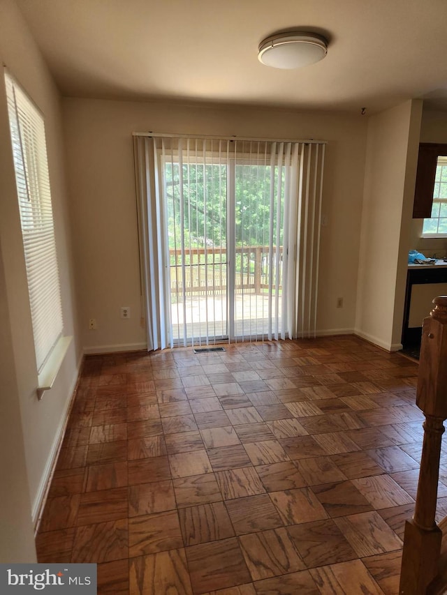 938 Newington Ct, Capitol Heights, MD 20743 - unfurnished room featuring baseboards