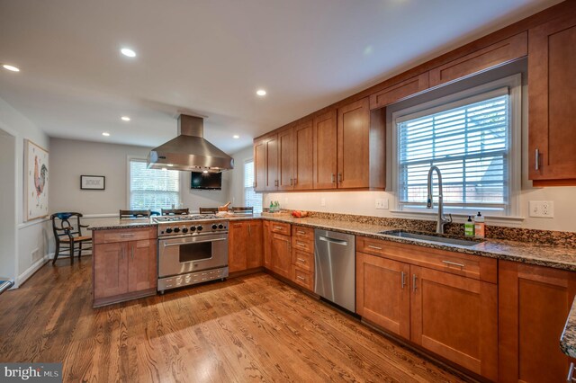5 W Lake Ave, Baltimore, MD 21210