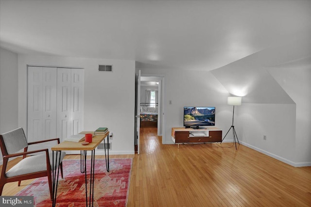 208 Queens Gate Rd, Lititz, PA 17543 - living area with light wood-style flooring and baseboards