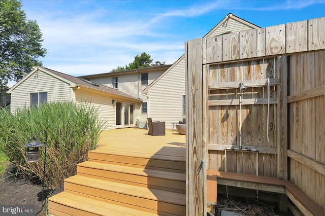 208 Queens Gate Rd, Lititz, PA 17543 - view of wooden deck