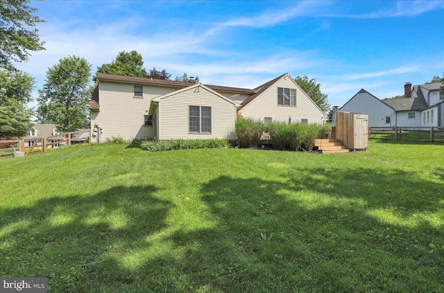 208 Queens Gate Rd, Lititz, PA 17543 - back of house