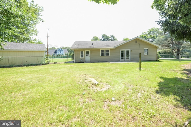 2 Broadale Rd, Doylestown, PA 18901 - rear view of house featuring a fenced backyard and french doors