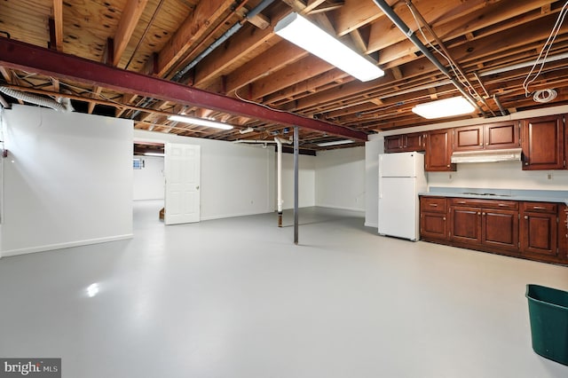 508 Vierling Dr, Silver Spring, MD 20904 - finished basement with freestanding refrigerator