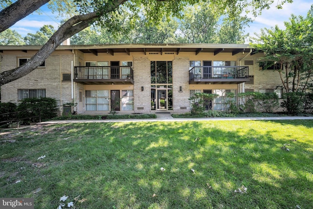 4939 Americana Dr Unit 106, Annandale, VA 22003 - view of property