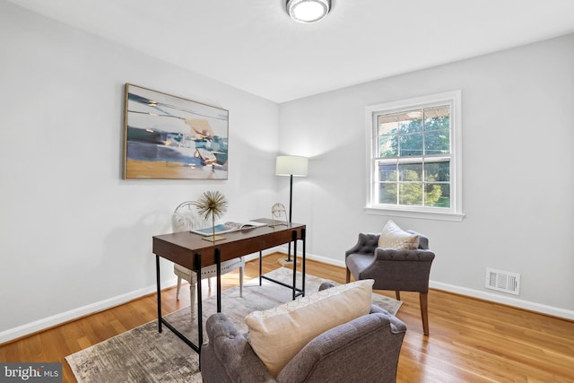 906 Danton Ln, Alexandria, VA 22308 - home office with baseboards and wood finished floors