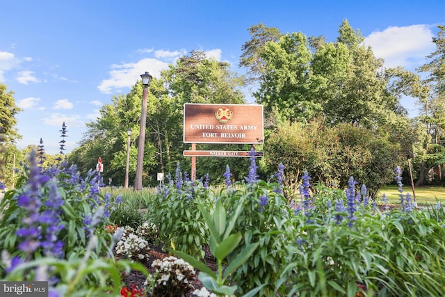906 Danton Ln, Alexandria, VA 22308 - view of community / neighborhood sign