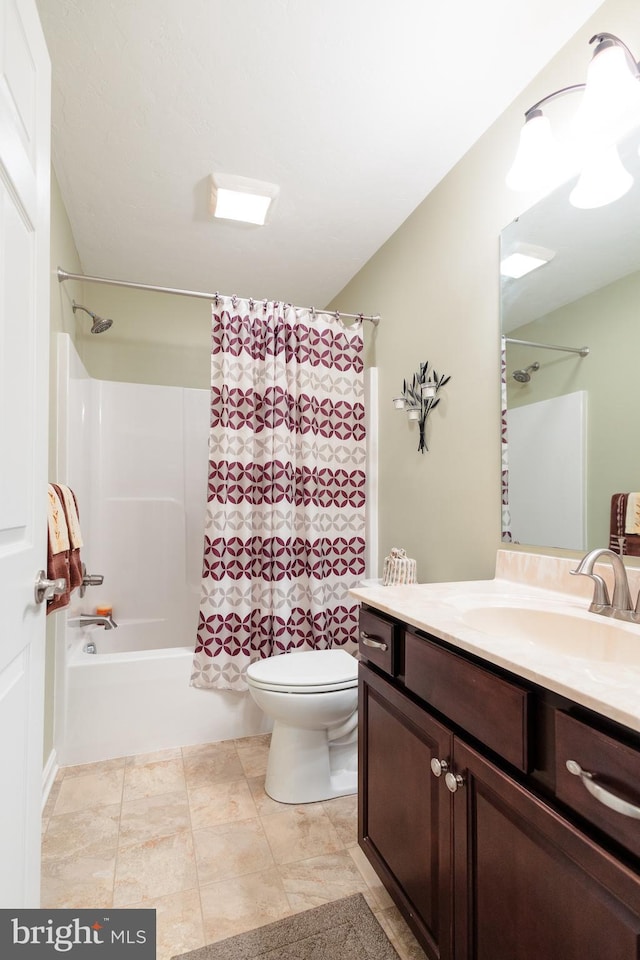 1338 Chami Dr Unit 196, Spring Grove, PA 17362 - full bath with vanity and shower / bathtub combination with curtain