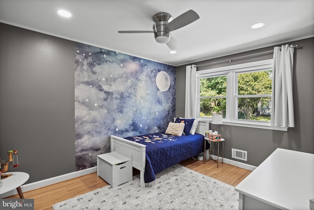 295 Crescent Ave, Moorestown, NJ 08057 - bedroom with wood finished floors, recessed lighting, and a ceiling fan