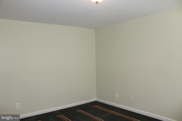 130 Duvall Ln Unit 194-202, Gaithersburg, MD 20877 - empty room featuring baseboards and dark carpet