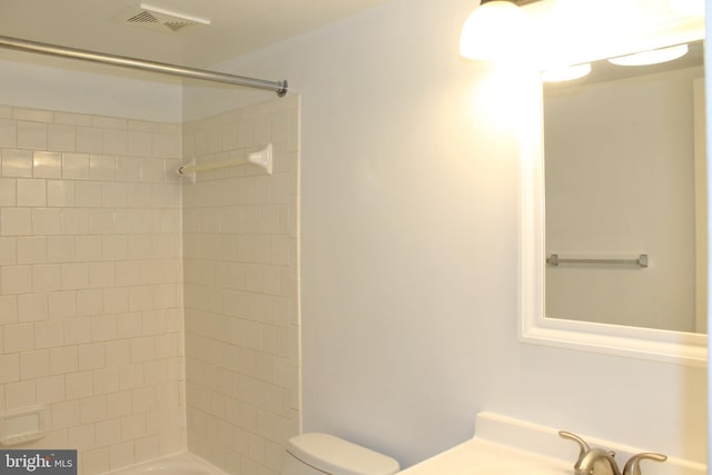 130 Duvall Ln Unit 194-202, Gaithersburg, MD 20877 - full bathroom with bathing tub / shower combination and vanity