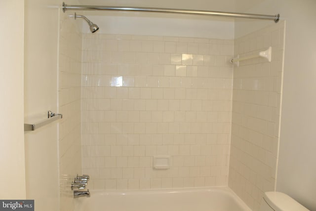 130 Duvall Ln Unit 194-202, Gaithersburg, MD 20877 - full bathroom featuring washtub / shower combination