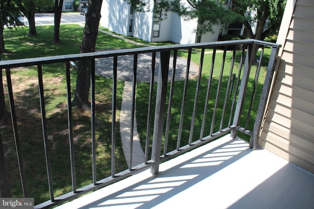 130 Duvall Ln Unit 194-202, Gaithersburg, MD 20877 - view of balcony