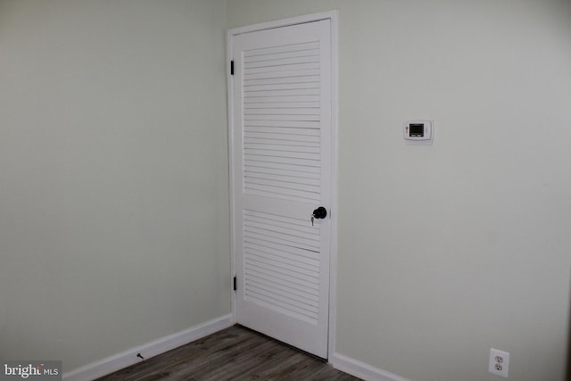 130 Duvall Ln Unit 194-202, Gaithersburg, MD 20877 - unfurnished room with dark wood finished floors and baseboards
