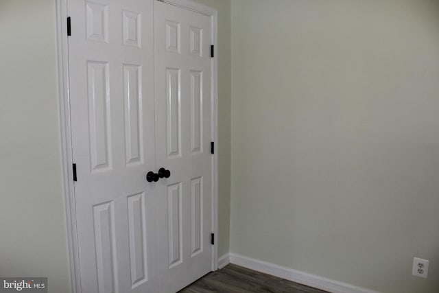 130 Duvall Ln Unit 194-202, Gaithersburg, MD 20877 - detailed view of baseboards and wood finished floors