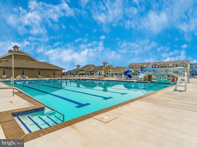 9175 Bealls Farm Rd, Frederick, MD 21704 - community pool with a patio and a residential view
