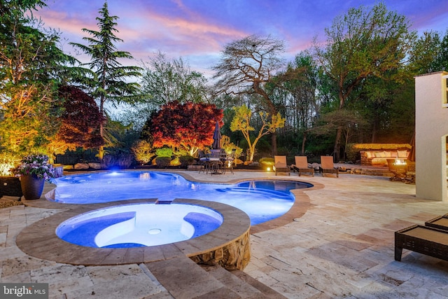 61 Brooks Rd, Moorestown, NJ 08057 - outdoor pool with an in-ground hot tub and a patio area