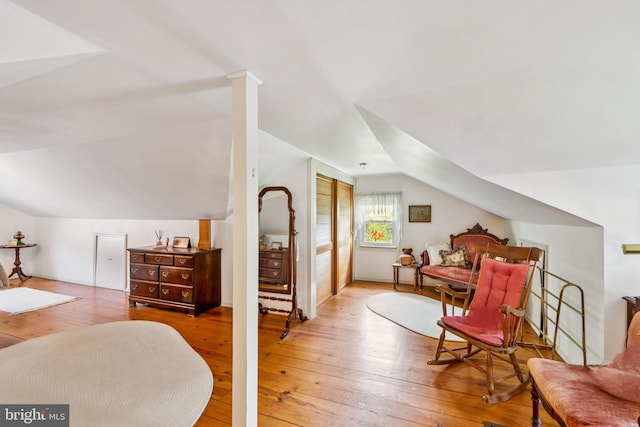 615 Convent Rd, Aston, PA 19014 - living area with vaulted ceiling and wood-type flooring