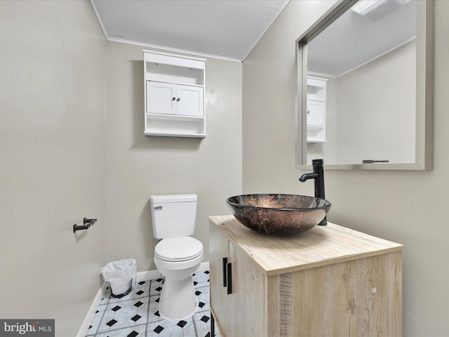 702 N Warren St, Orwigsburg, PA 17961 - half bath featuring crown molding and vanity