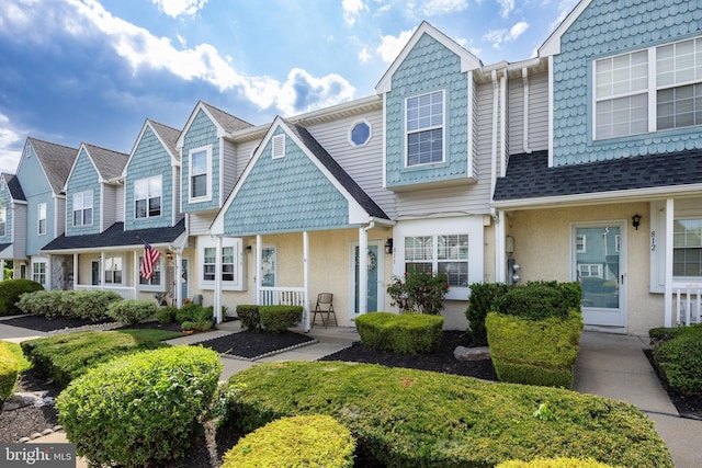 811 Darrett Ct, Sewell, NJ 08080 - townhome / multi-family property with covered porch and a residential view