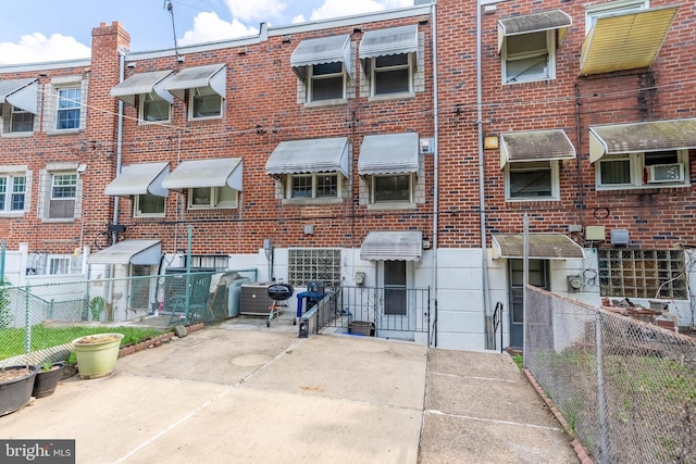 2847 S 65th St, Philadelphia, PA 19142 - view of building exterior