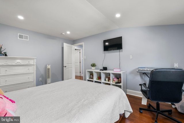 1555 Lukens Ave, Abington, PA 19001 - bedroom featuring dark wood finished floors, recessed lighting, and lofted ceiling