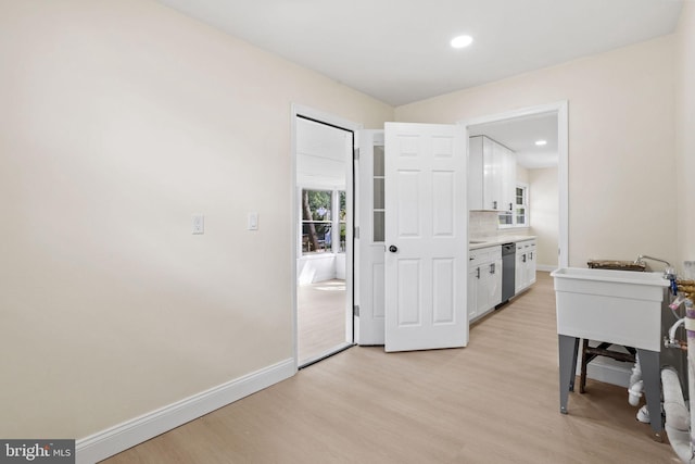 19 Glen Stewart Dr, Ewing, NJ 08618 - office featuring light wood-style floors and recessed lighting