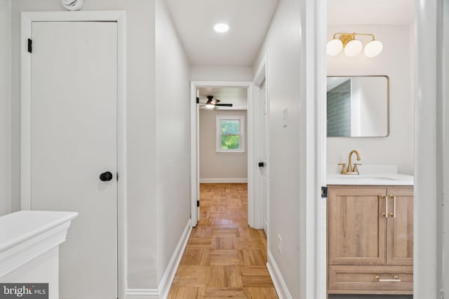 805 Windsor Cir, Folcroft, PA 19032 - hallway featuring a sink and recessed lighting