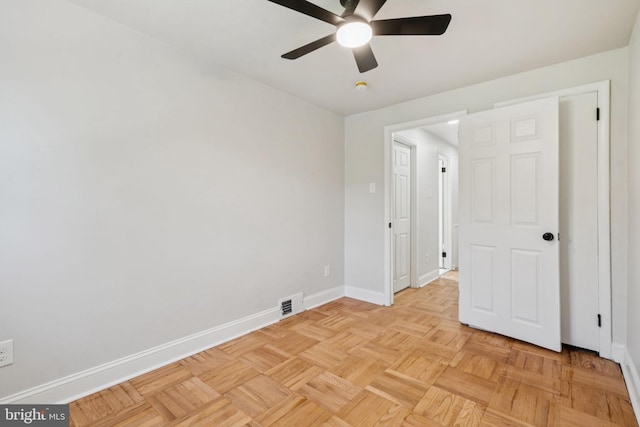 805 Windsor Cir, Folcroft, PA 19032 - unfurnished bedroom with baseboards and a ceiling fan