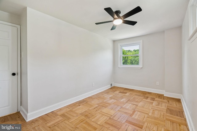 805 Windsor Cir, Folcroft, PA 19032 - spare room with baseboards and ceiling fan