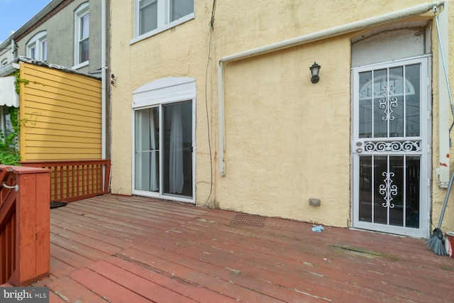 1816 Chilton St, Baltimore, MD 21218 - view of wooden deck