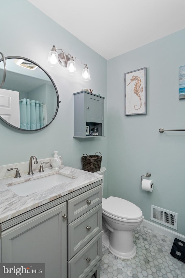 8 Cheverny Ct, Hamilton, NJ 08619 - bathroom featuring vanity and baseboards