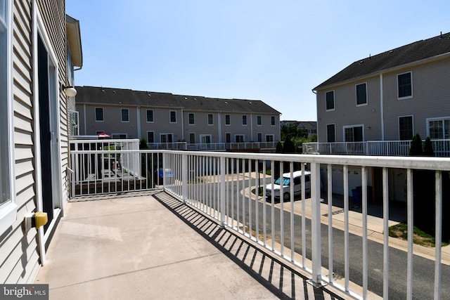 42825 Pamplin Ter, Chantilly, VA 20152 - balcony with a residential view