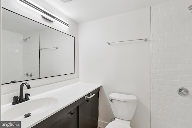 4000 Gypsy Ln Unit 529, Philadelphia, PA 19129 - bathroom featuring vanity and a tile shower